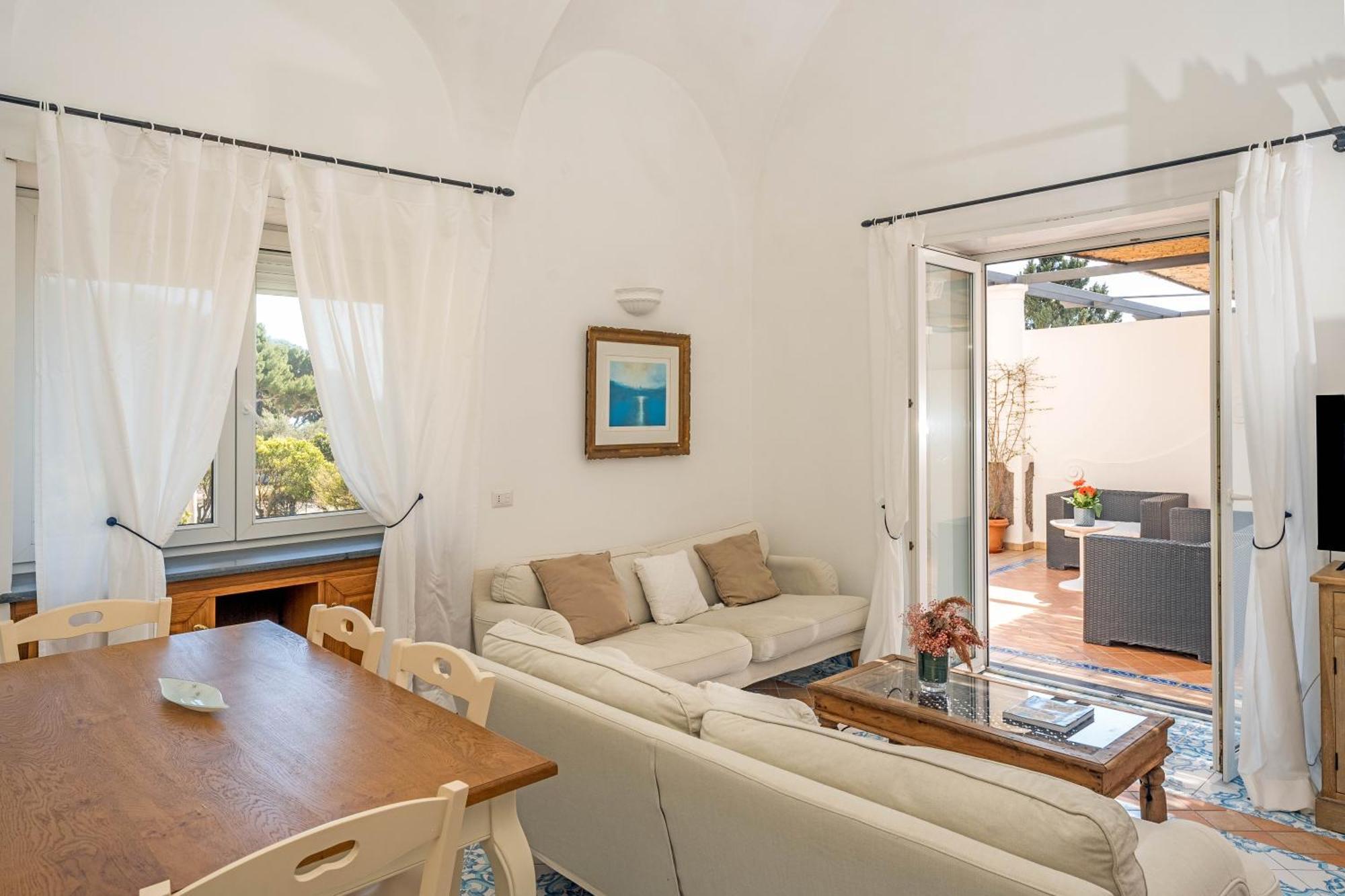 Oliveto Capri Apartments Ngoại thất bức ảnh
